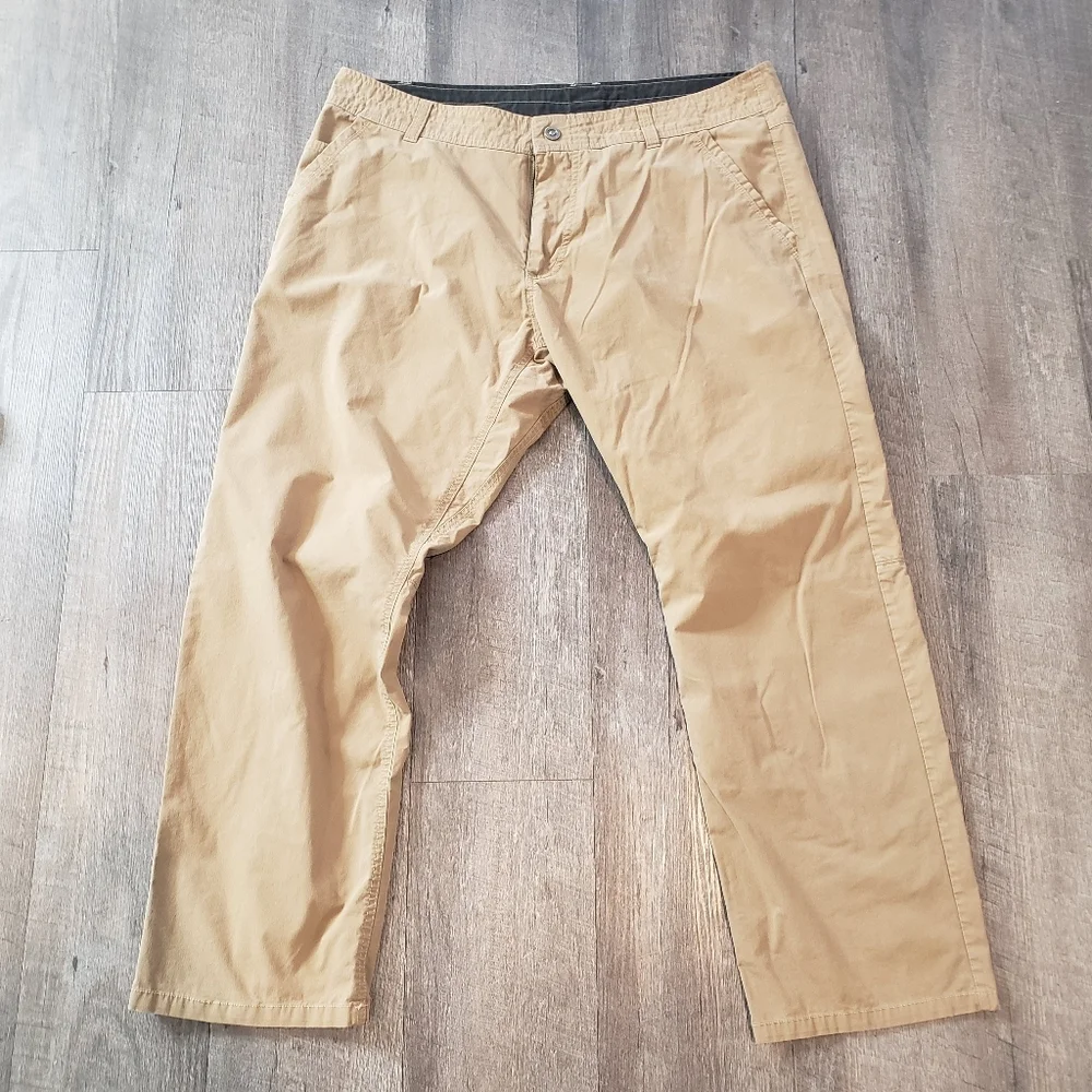 Kuhl Slax Pants Men's Size 40X30 Color: khaki - Picture 2 of 15